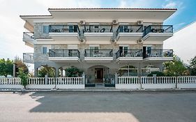 Dionysos Apartments